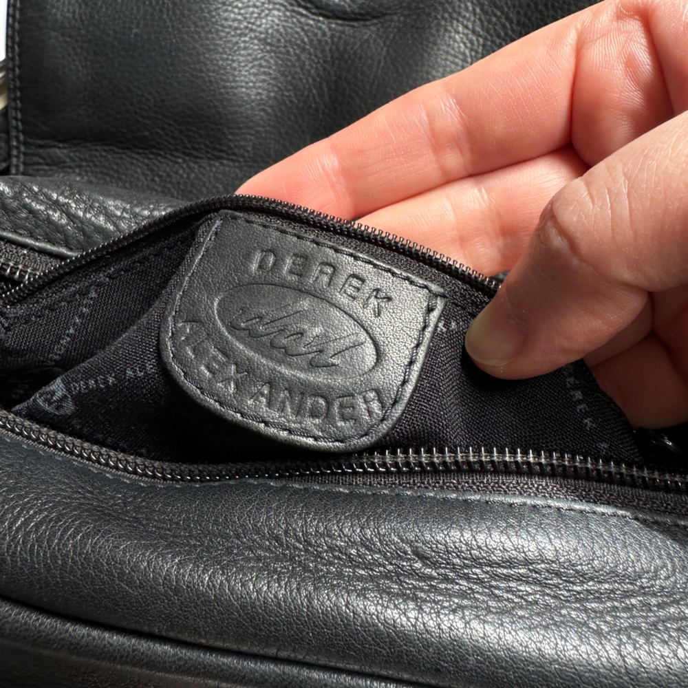 Derek Alexander Black Leather Shoulder Bag - Picture 7 of 16